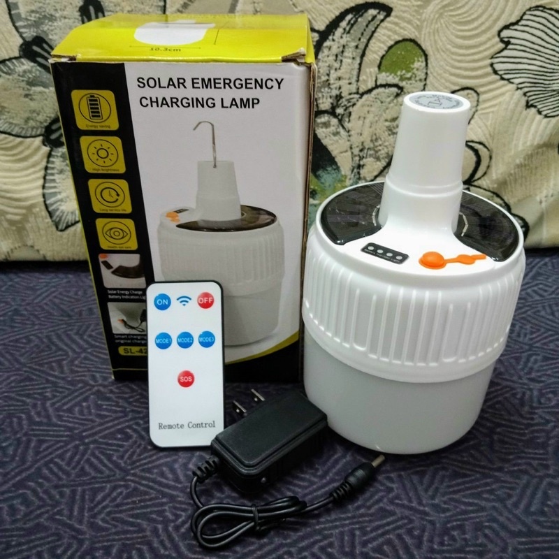 Bóng đèn LED tích điện, Có remote điều khiển