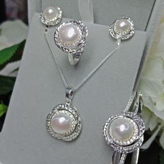 Combo 10 bộ trang sức bạc đính ngọc.