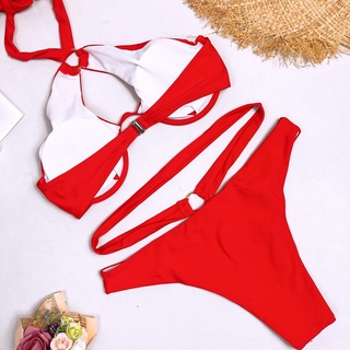 Bộ bikini có mút nâng ngực quyến rũ