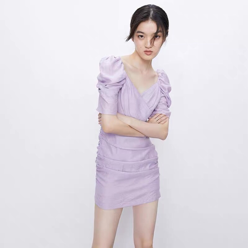 Đầm tím Urban Revivo