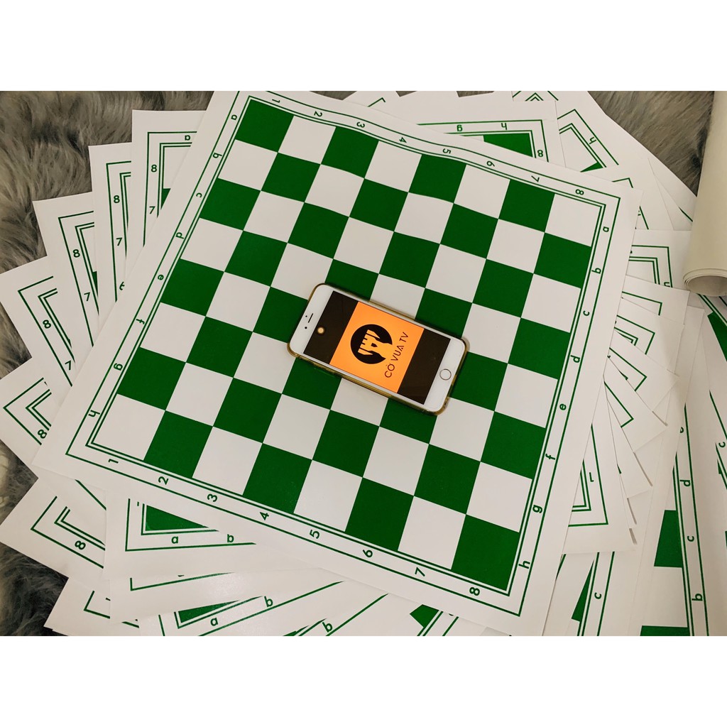 Bàn Cờ Vua Tiêu Chuẩn Simili Dẻo Không Thấm Nước 45cmx45cm - Hàng Cao Cấp