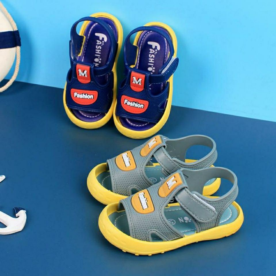 Xăng đan Khóa Dán Đế Mềm Cho Bé