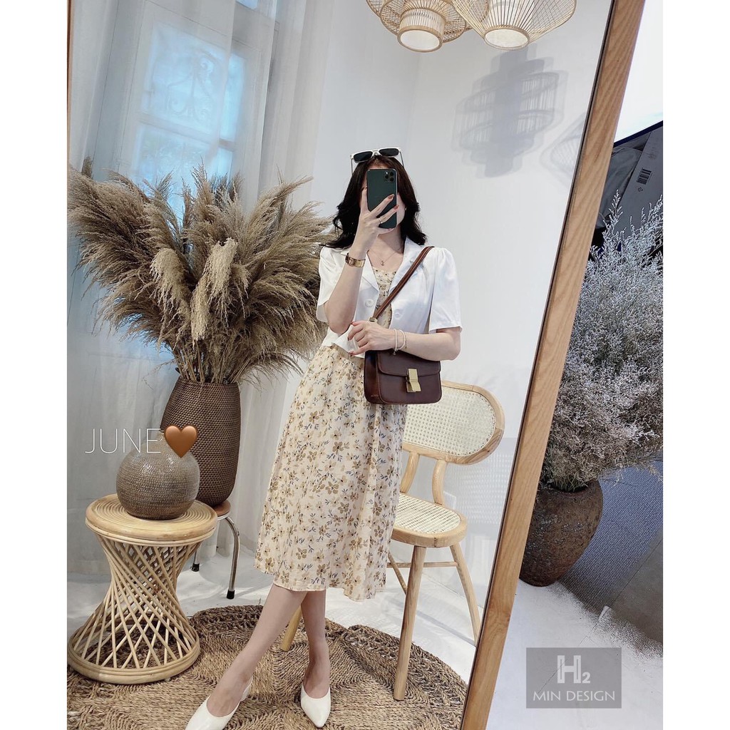 Sét Áo Vest Croptop Kèm Váy SuoongCao Cấp | BigBuy360 - bigbuy360.vn