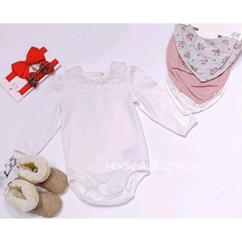 Body trắng cổ sen săn sale HM UK