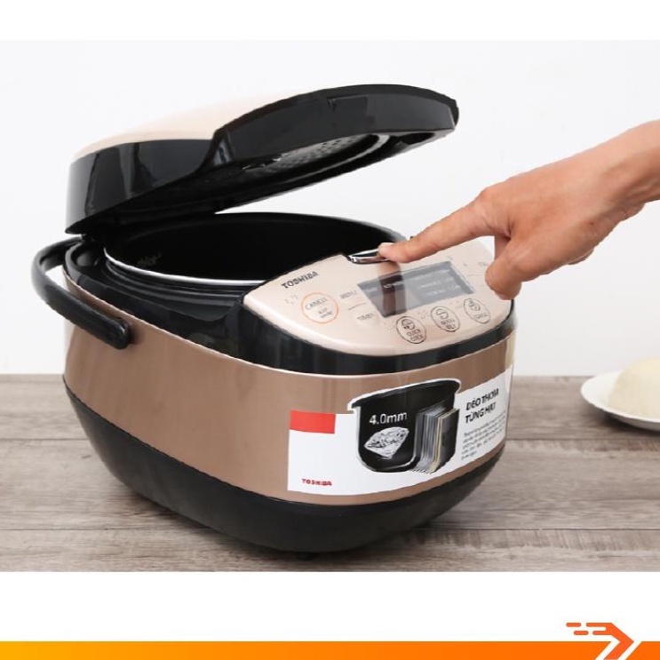 Nồi cơm điện tử Toshiba 1.8 lít RC-18DR3PV(G) vàng đồng-Bảo Hành Chính Hãng