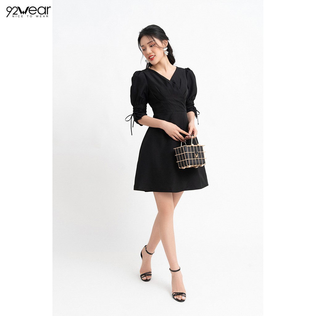 Đầm váy nữ công sở 92WEAR 2 MÀU, dáng xòe xếp ly DEW0835 | BigBuy360 - bigbuy360.vn