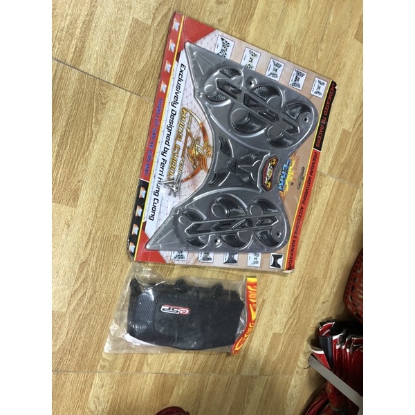Giá trọn bộ 2 món ốp xe LEAD 2013->2015 bao gồm Sàn chân +Ốp bầu gió (pô e ) cao cấp giá rẻ