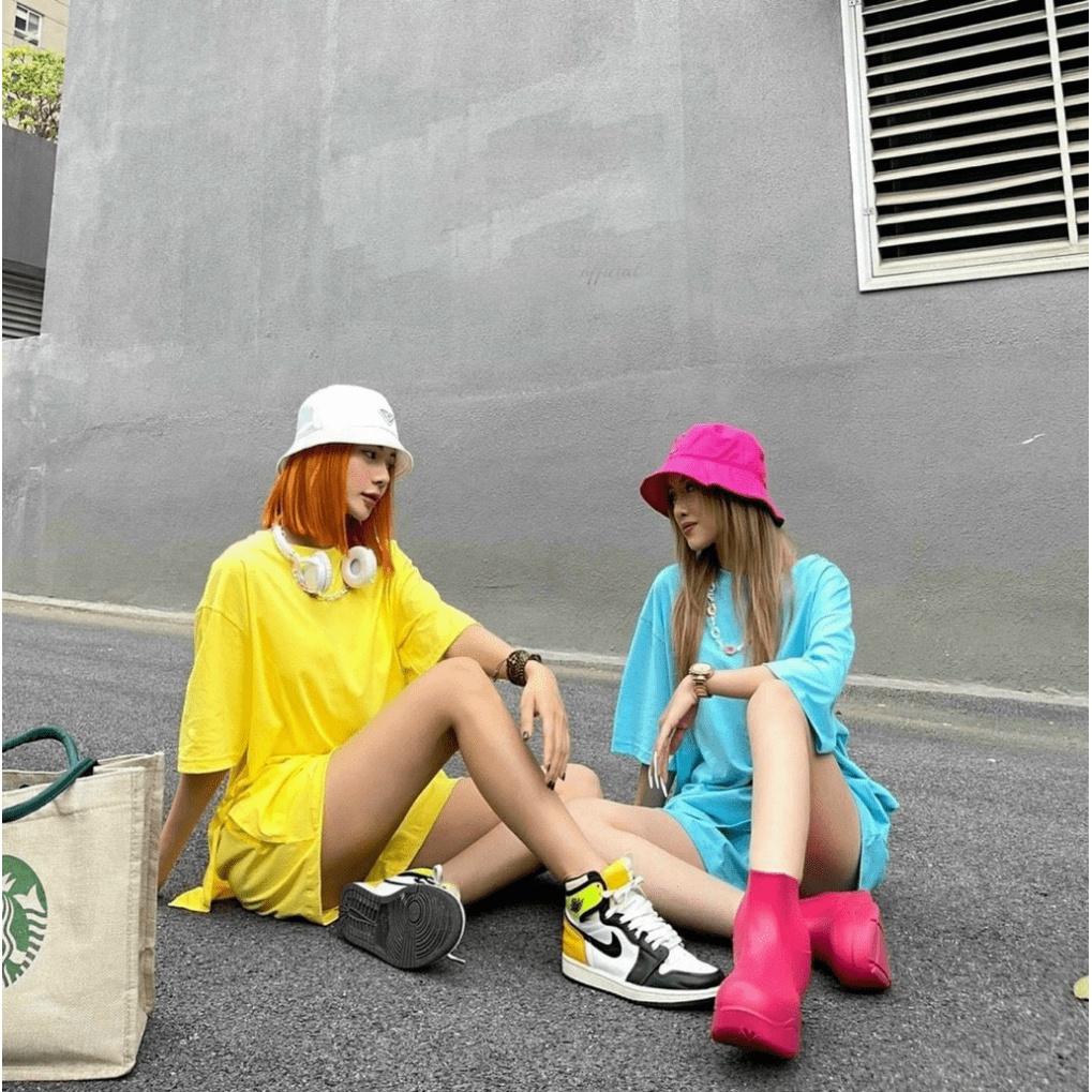 MẪU THỜI TRANG THỊNH HÀNH | SÉT BỘ ÁO THUN OVERSIZE PHỐI QUẦN SHORT CÙNG MÀU CHẤT COTTON CỰC CHẤT UP