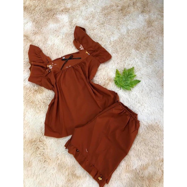 Bộ kate lụa tay cánh dơi | BigBuy360 - bigbuy360.vn