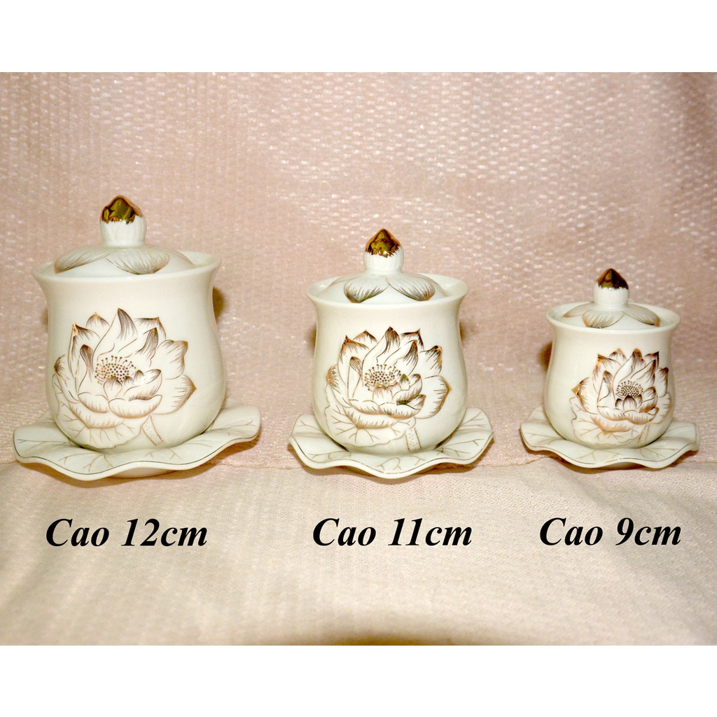 Ly nước thờ cúng bàn thờ hoa sen trắng