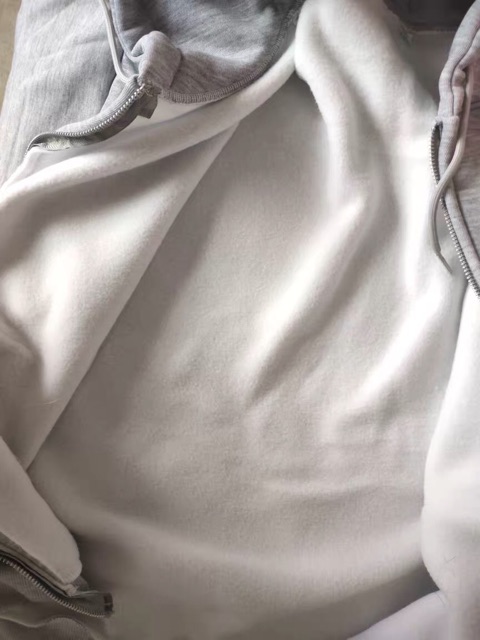 Áo khoác nỉ ( hàng có sẵn ) | BigBuy360 - bigbuy360.vn