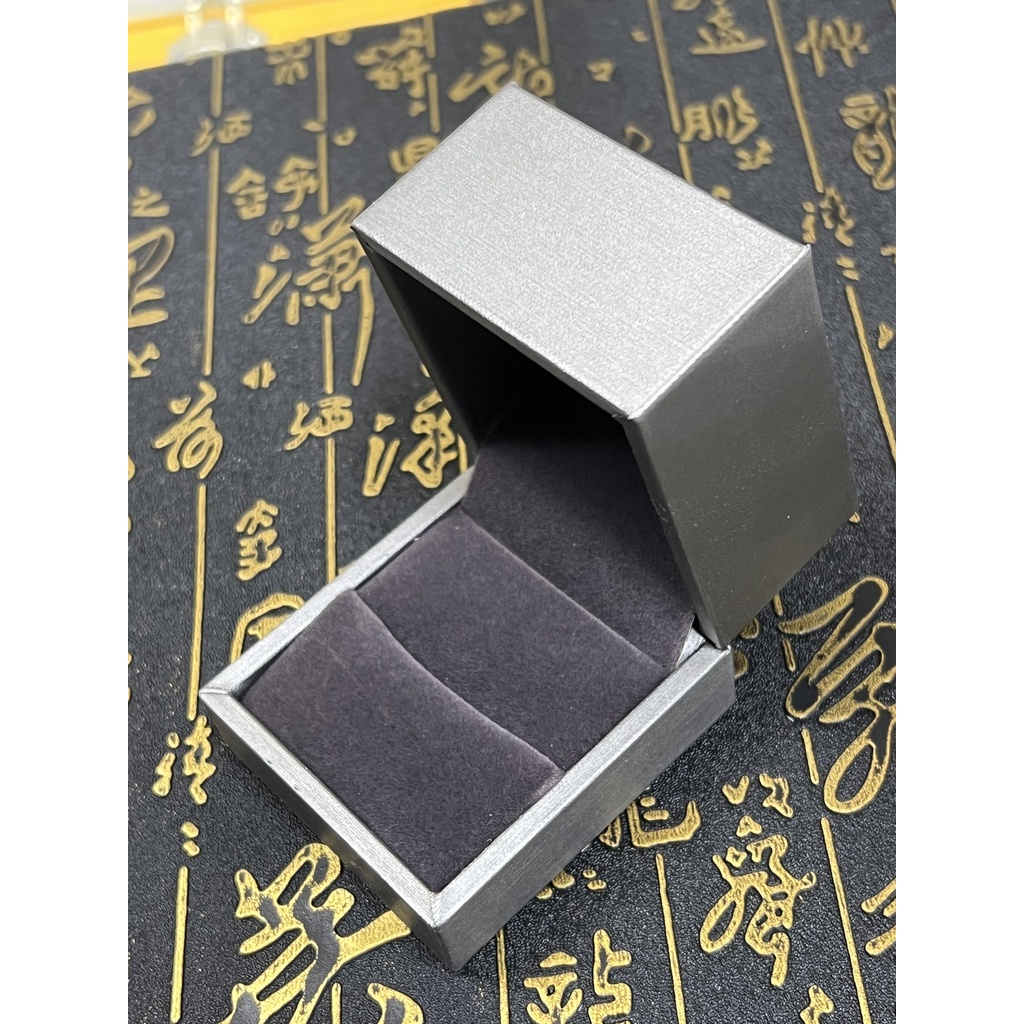 Hộp nhẫn da đỏ và đen sang trọng, phục vụ tặng quà, tặng nhẫn