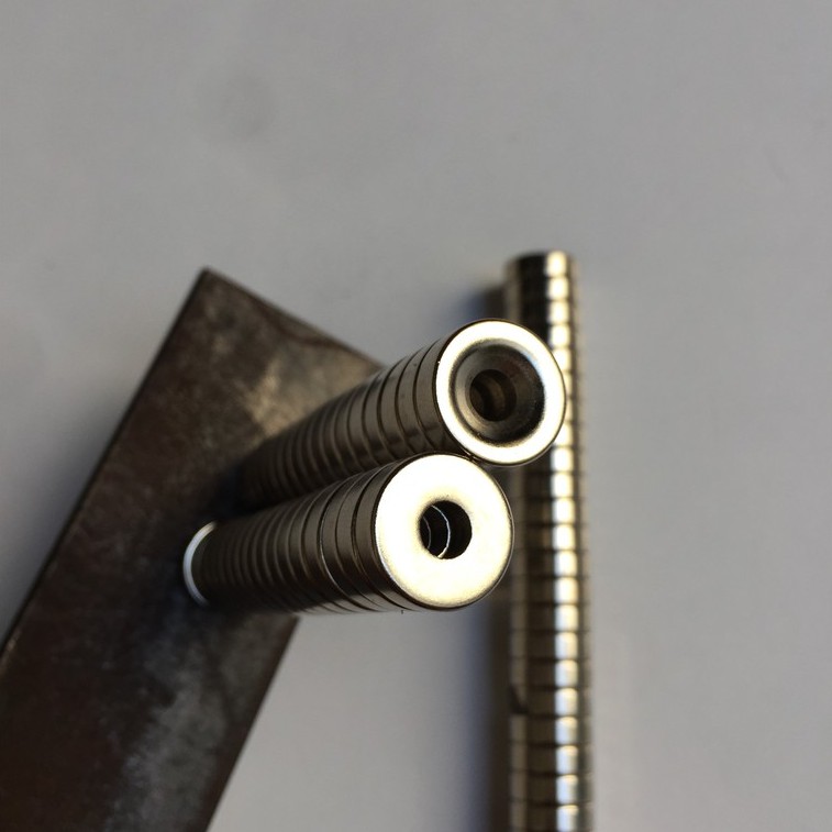 Nam Châm Đất Hiếm 15x5 mm Côn 5mm