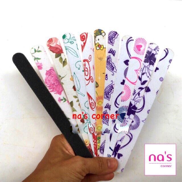 Dũa móng tay đen hồng xanh, hoạ tiết dày kitty thỏ hồng cầu vòng