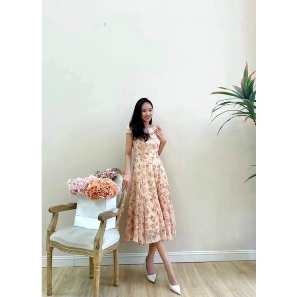 Pass combo váy Hoa design và Lép size s (đã pass ạ)