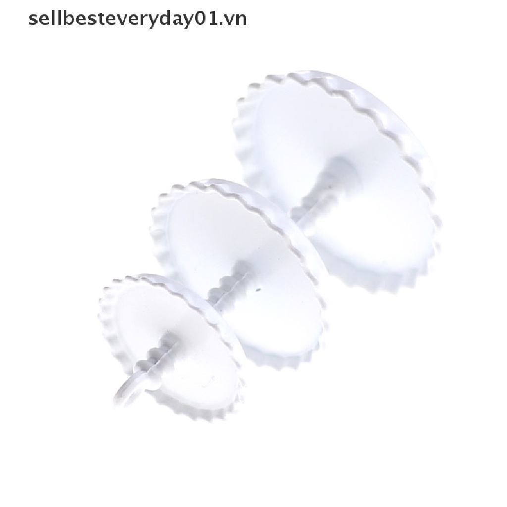 (Toy * *) Giá Đỡ Bánh Kẹo Tráng Miệng 3 Tầng Bằng Kim Loại Màu Trắng 1 / 12 Trang Trí Nhà Búp Bê