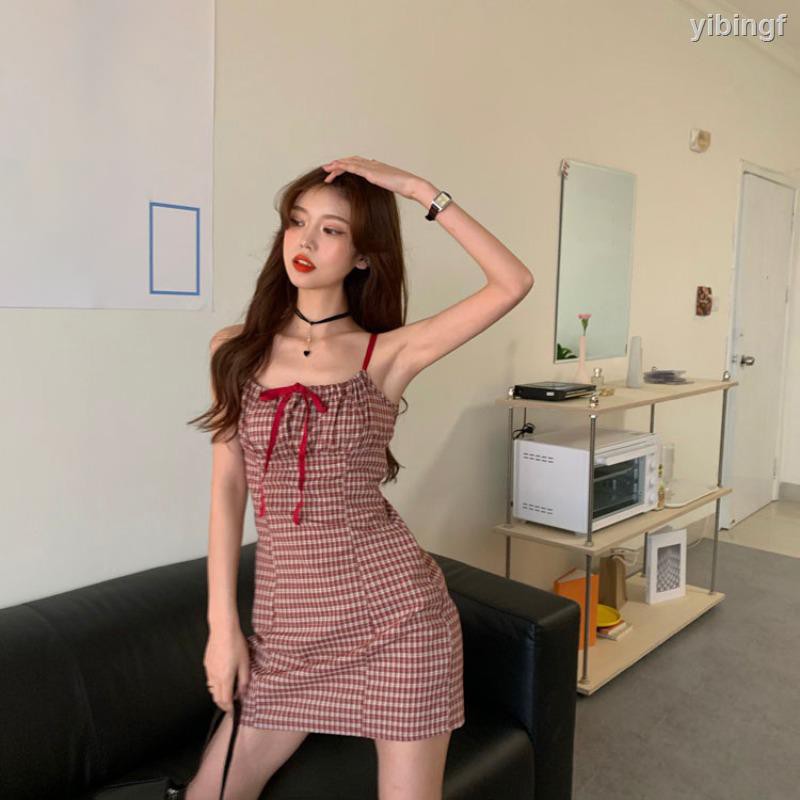 Đầm Hai Dây Họa Tiết Sọc Caro Phong Cách Retro 2020 | BigBuy360 - bigbuy360.vn