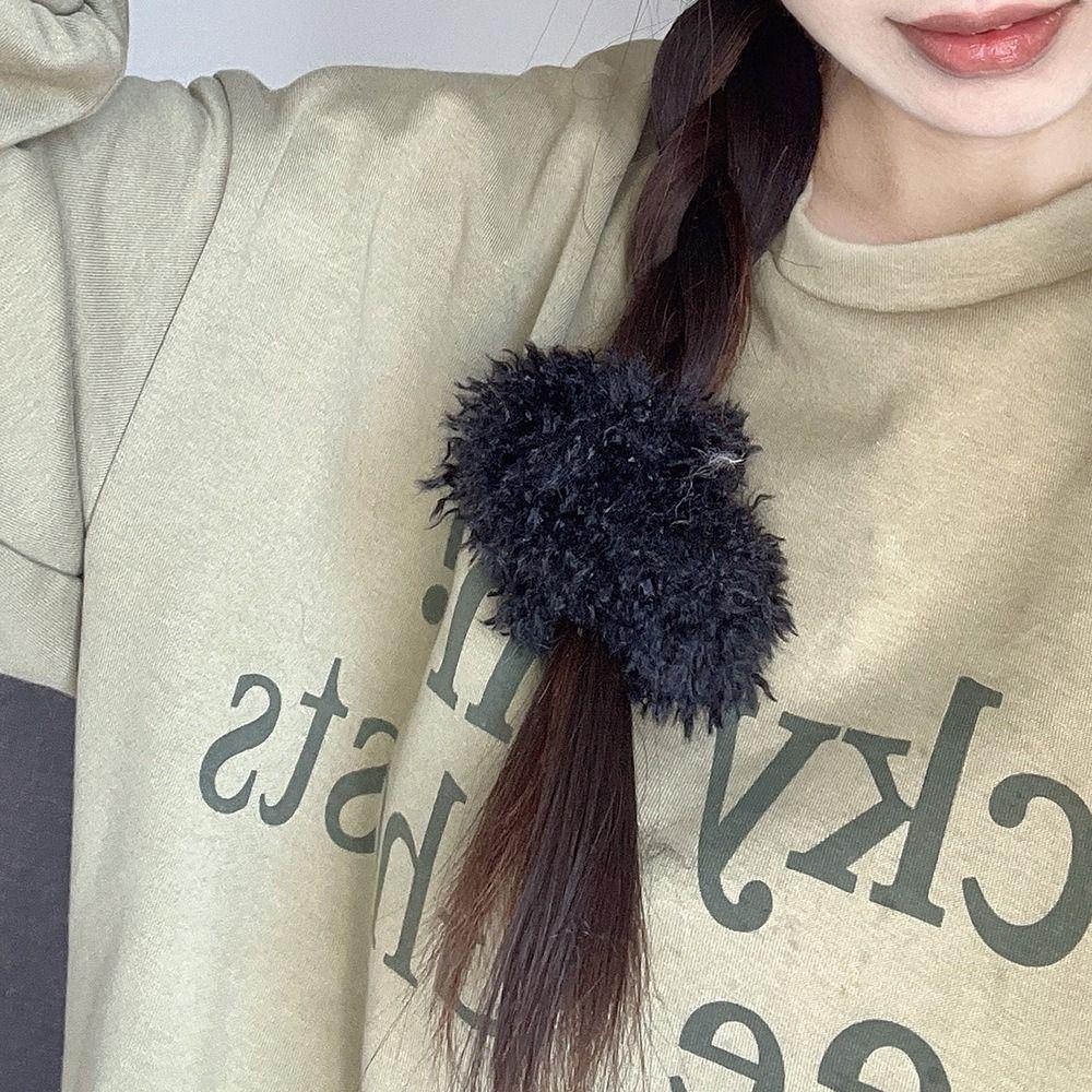Dây Cột Tóc Lông Nhung Co Giãn Ngọt Ngào Thời Trang Mùa Đông Cho Nữ WMES15H Giá Đỡ