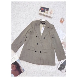 Áo blazer kẻ cúc đen
