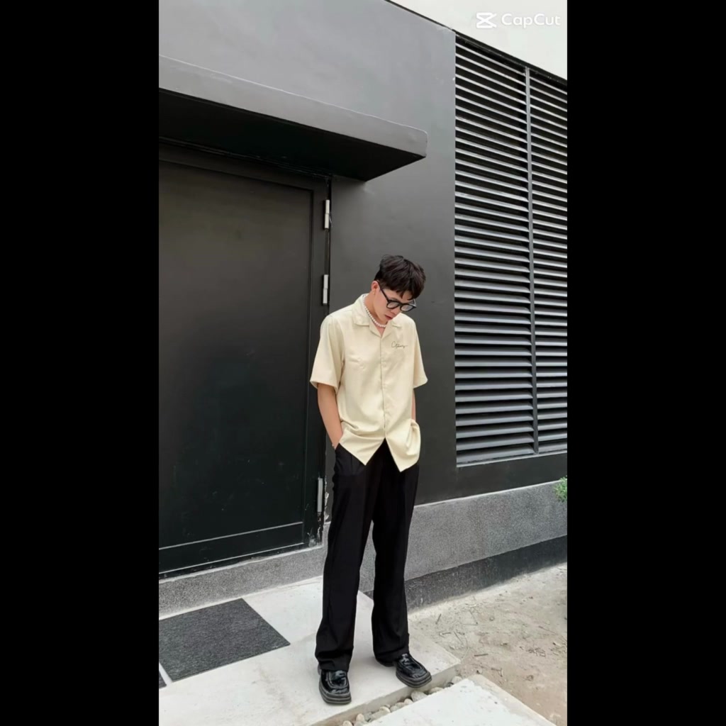 Áo sơ mi ngắn tay Local Brand cao cấp cổ vest BOIZ form rộng tay lỡ | BigBuy360 - bigbuy360.vn