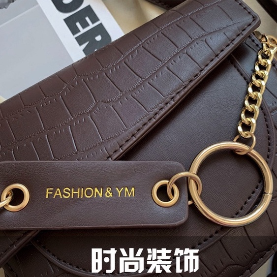 Túi xách nữ đeo chéo thời trang nhiều ngăn hàng Quảng Châu kèm móc khóa cao cấp Bagami