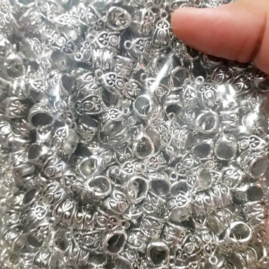 nguyên liệu charm giá rẻ : 50 gram giá 25k