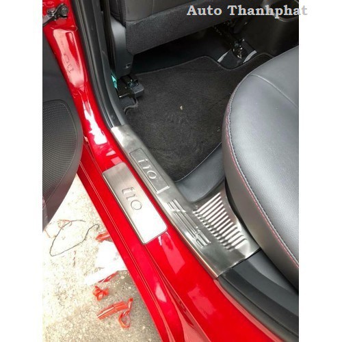 i10, Ốp bậc giẫm Inox I10 đời 2014-2019 chất liệu cao cấp