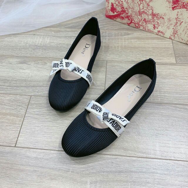 Giày búp bê len tăm chữ mới