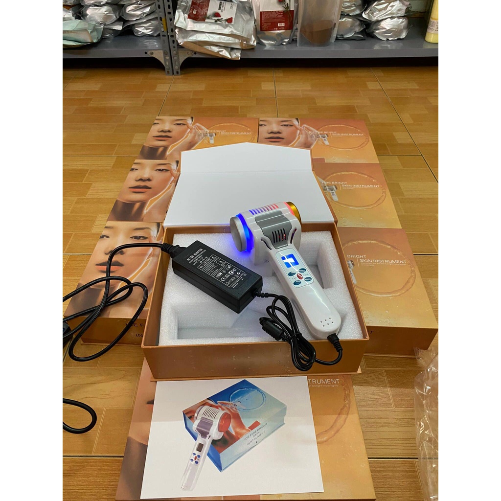 Búa nóng lạnh vàng dùng trong spa