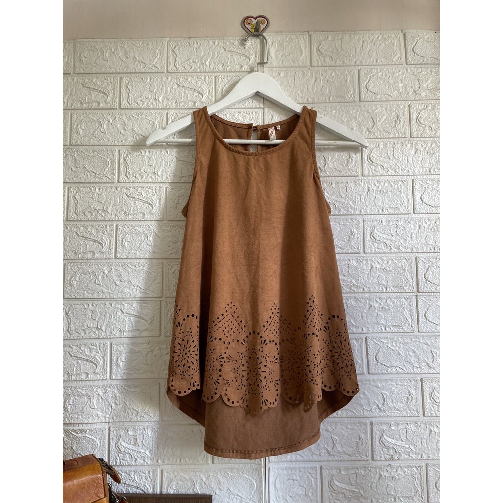 Áo sát nách da lộn