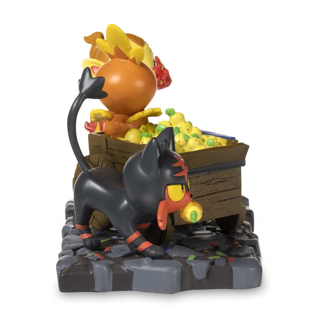 Mô hình Pokemon A Toasty Treat Surprise Figure 10cm Pokemon Celebration Parade POKEMONCENTER PO09