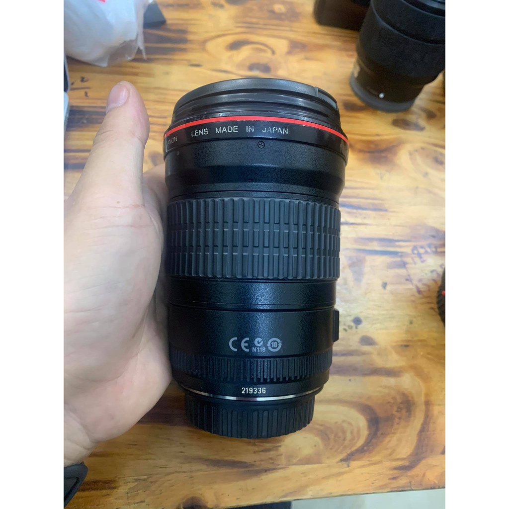 Ống kính Canon EF 135mm f/2L USM