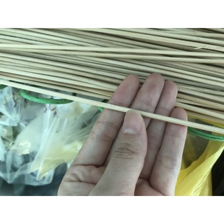 Que tre thanh tre dài 60cm handmade làm mô hình trang trí decor