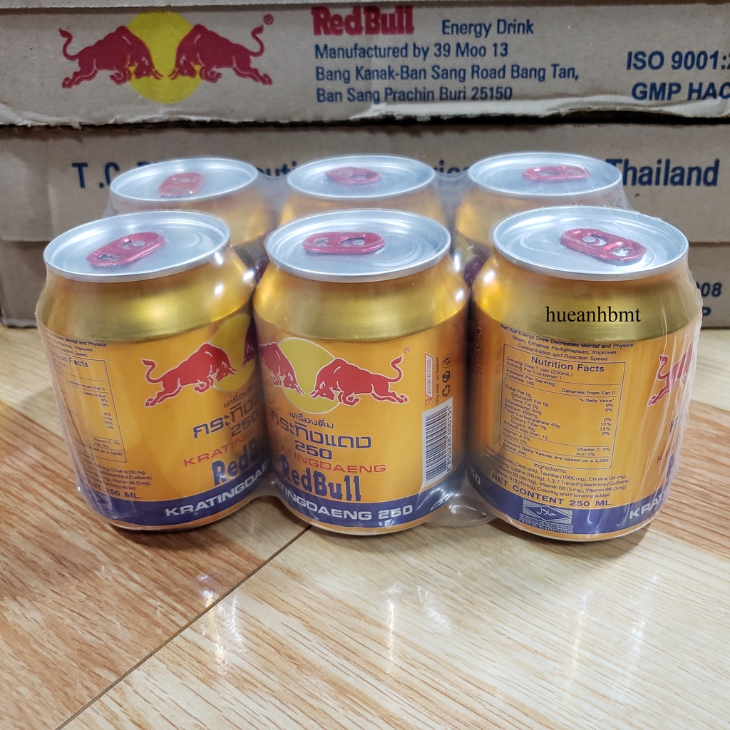 Nước tăng lực bò húc Redbull chính hiệu nhập khẩu từ Thái Lan lon 250ml