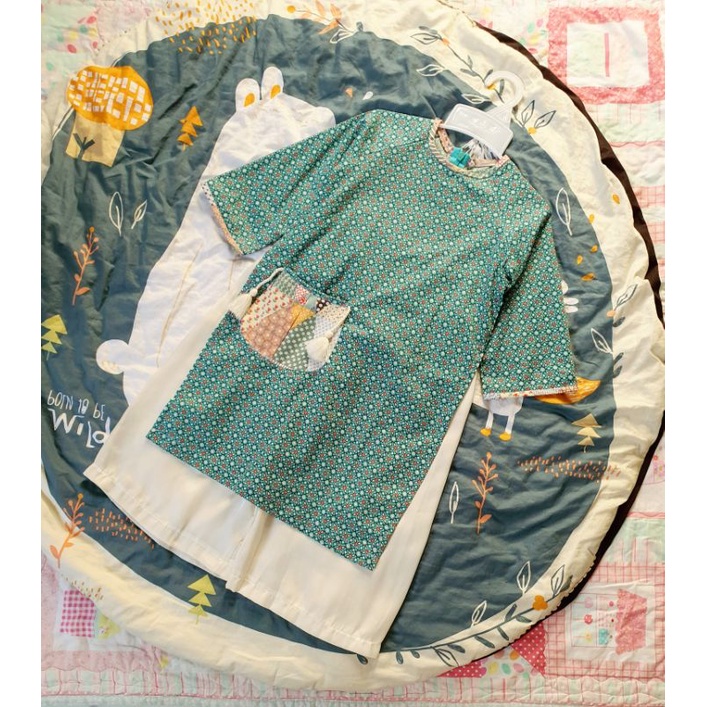 Áo dài bé gái size 2