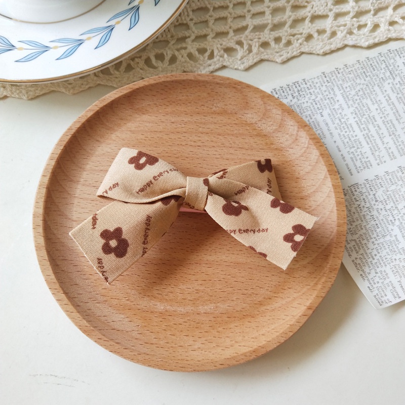 Kẹp nơ trà sữa họa tiết gấu hoa (7cm)phong cách retro đơn giản tiểu thư Hàn Quốc Tatitava