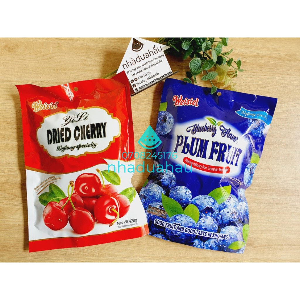 Một gói ô mai cherry YingTaoLi/ việt quất LanMeiLiGuo Hongkong gói 428g