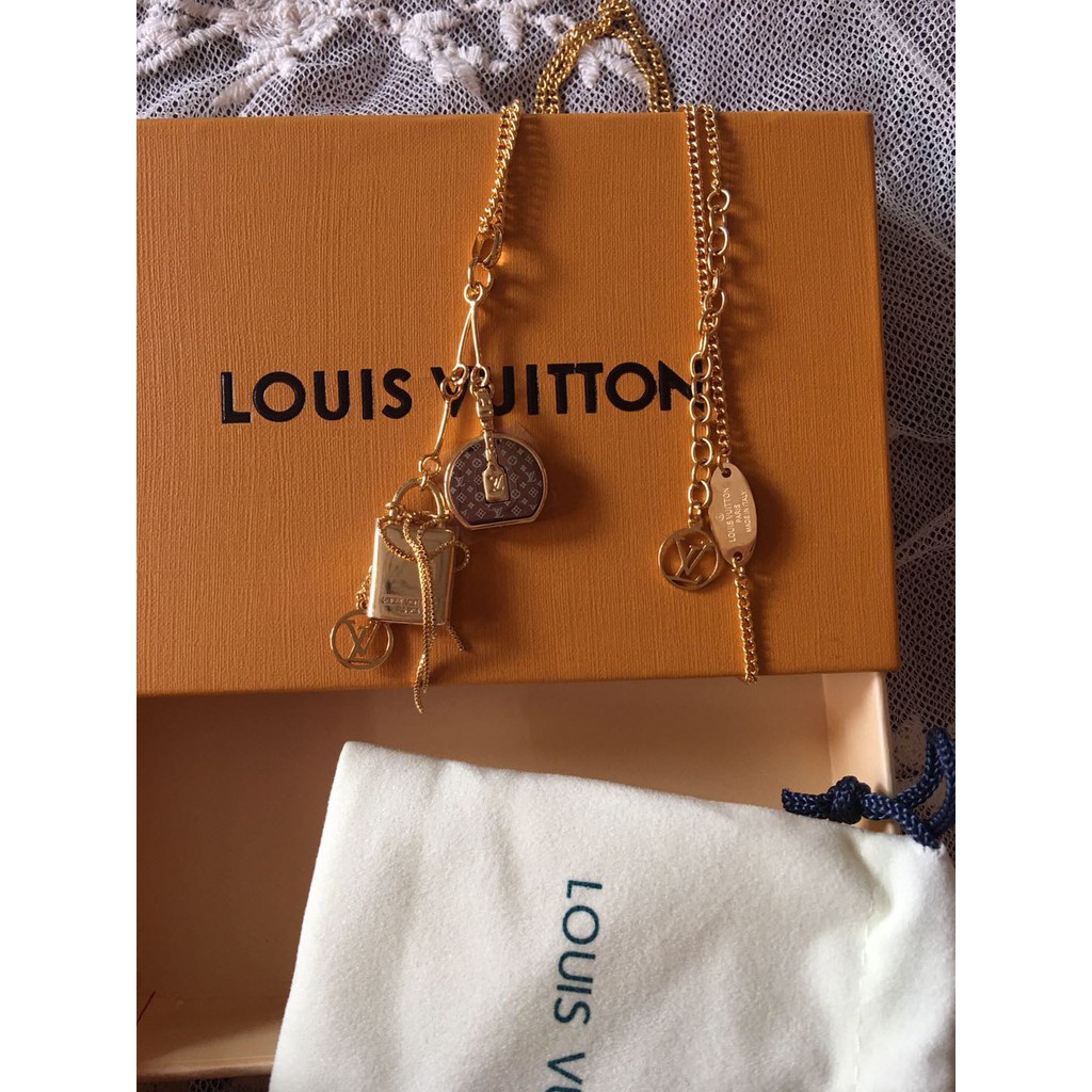 (MớI) Dây ChuyềN Mạ VàNg / BạC 18k HìNh Chữ Xinh XắN