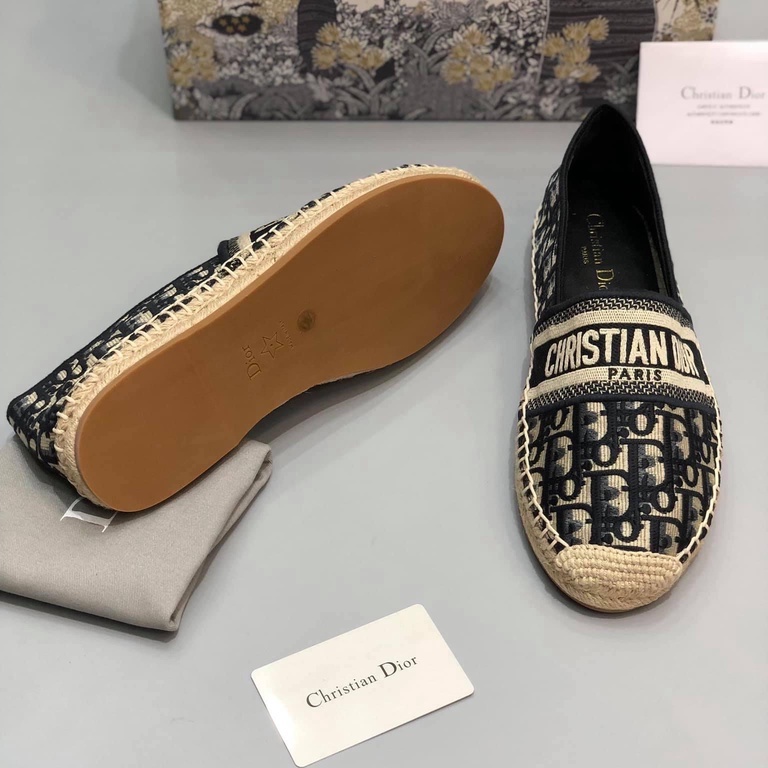 Giày Slipon Dior cói họa tiết fullbox