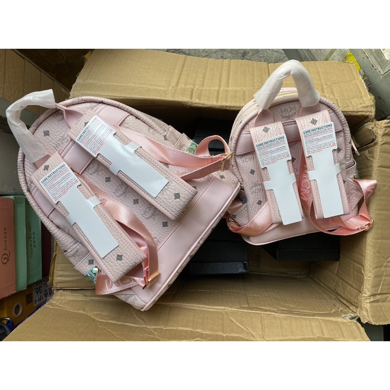 Balo MCM màu hồng