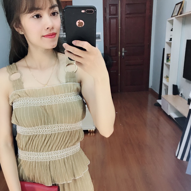 Set rời suông, mẫu đẹp xuất sắc, sang chảnh tiểu thư.đi tiệc hay đi chơi, đi cưới đều đẹp . Số lượng còn mỗi màu 2 cái n
