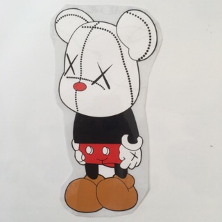 Hình dán nhiệt Kaws