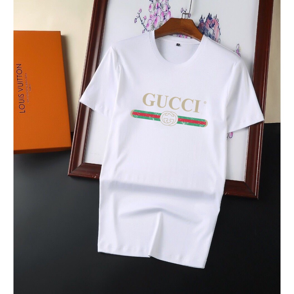 Áo thun nam thời trang GUCCI GG GC với họa tiết thương hiệu kinh điển kết hợp với chất vải cao cấp