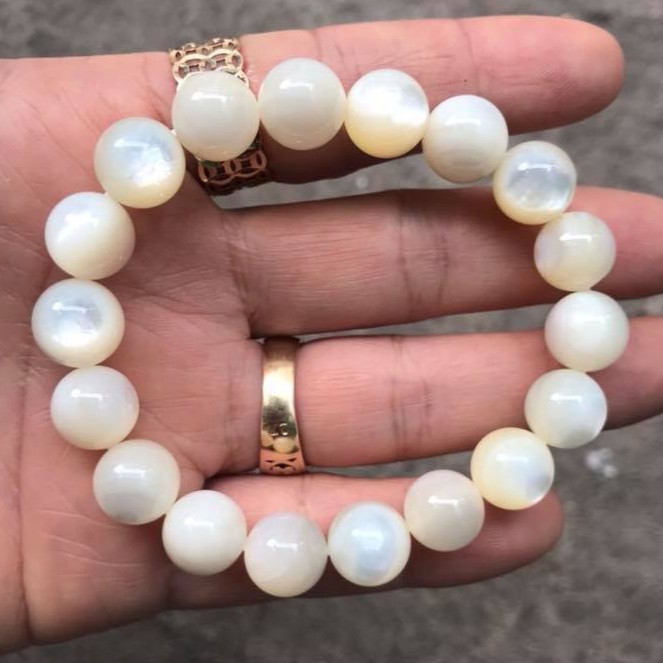 VÒNG TAY ỐC XÀ CỪ TRẮNG 10LY- HÀNG ĐẸP