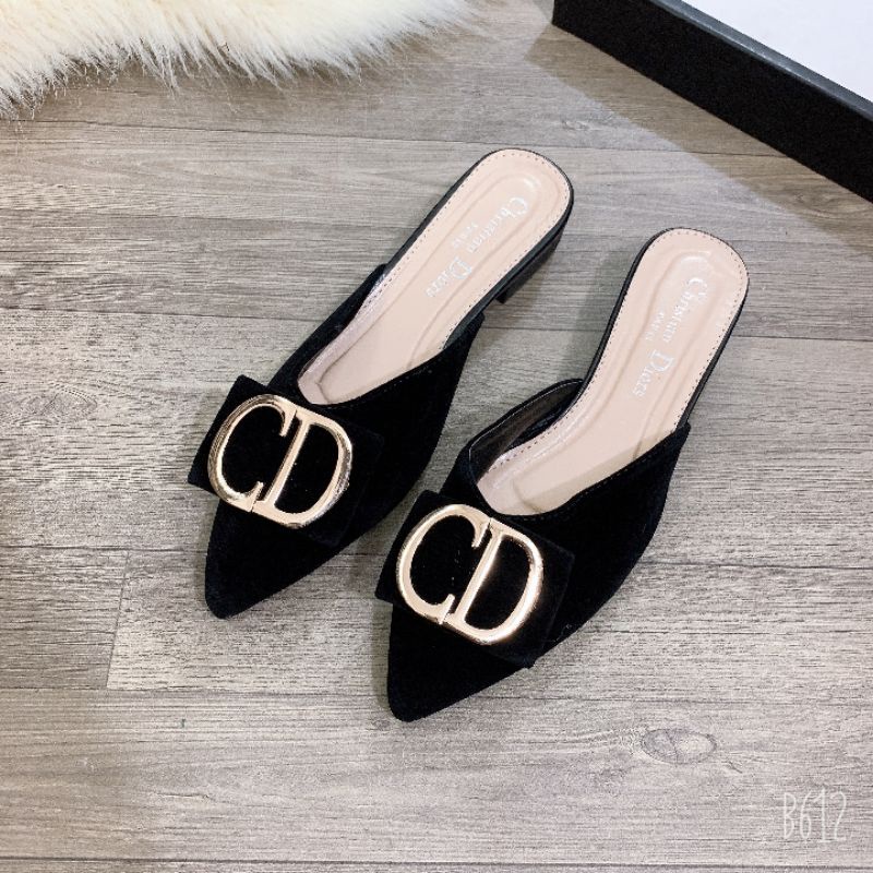 sục mũi nhọn gót 2 phân