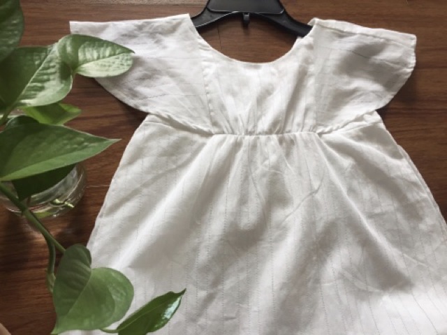 Đầm kate trắng cho bé gái xuất Hàn sz 110-130
