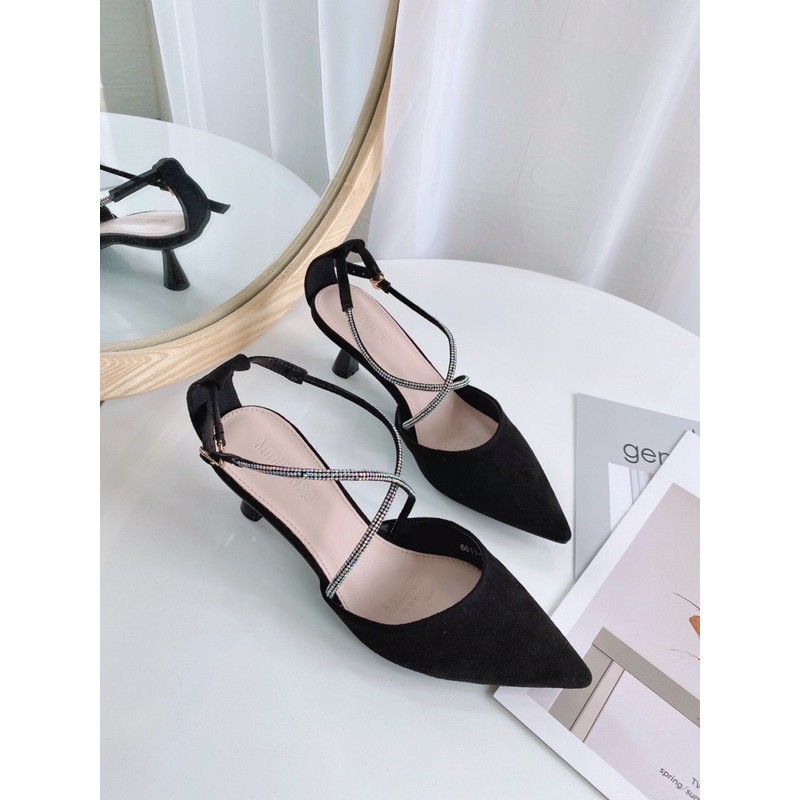 Giày Qbel quai cô dây chéo cườm