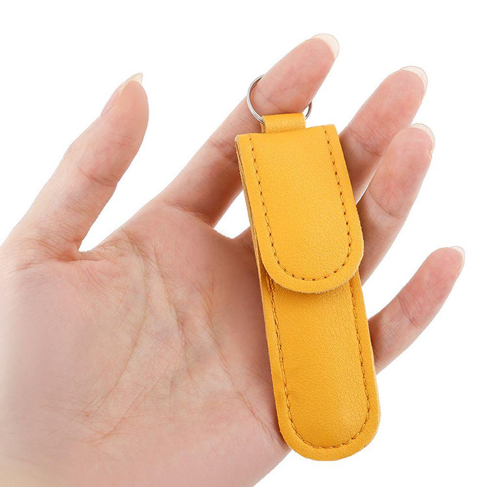 Bộ 6 Dụng Cụ Vệ Sinh Tai Kèm Móc Khóa Bằng Da Tiện Dụng