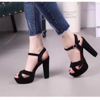 Sandal cao gót quai chéo