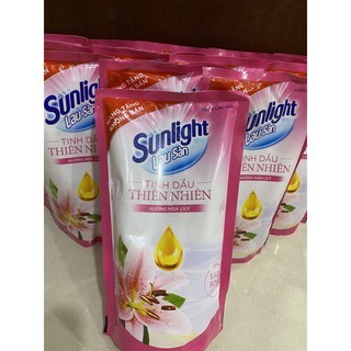 NƯỚC LAU SÀN SUNLIGHT HƯƠNG HOA THIÊN NHIÊN GÓI 550g